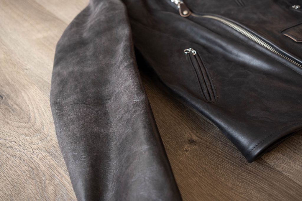 horween teacore chromexcel horsehide with varied texture