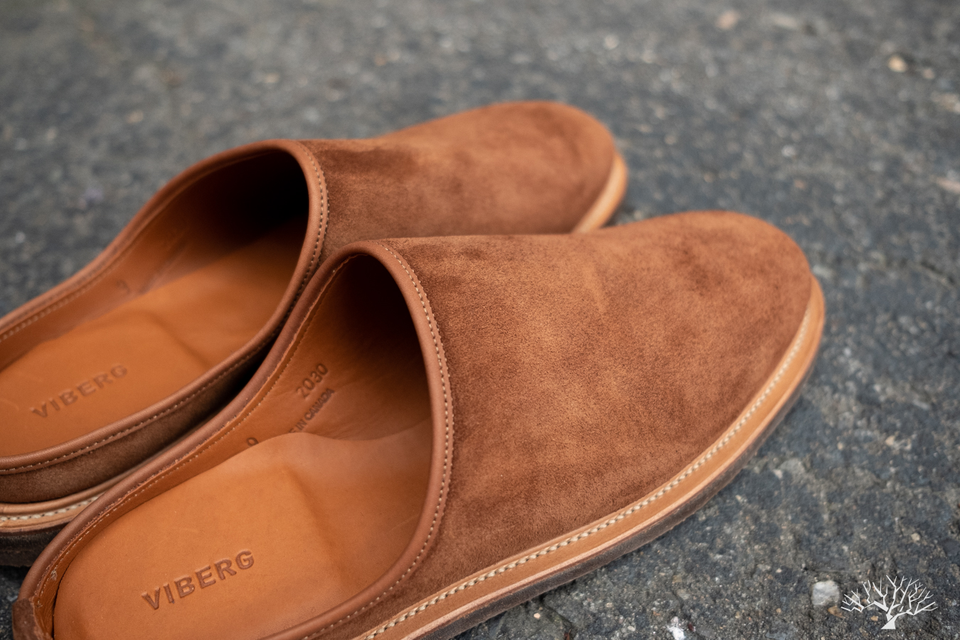 Viberg for Withered Fig Mule Chestnut Calf Suede